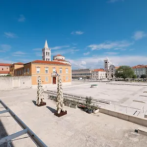 Gostinjska kuća Tinel Superior ****