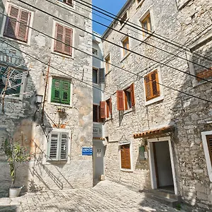 Hostal Hostel Pula, Pula