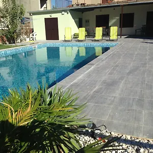 Gostinjska kuća Chill Out ***