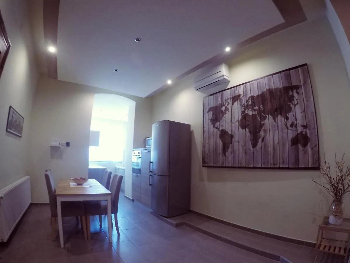 פולה City Center Rooms קרואטיה